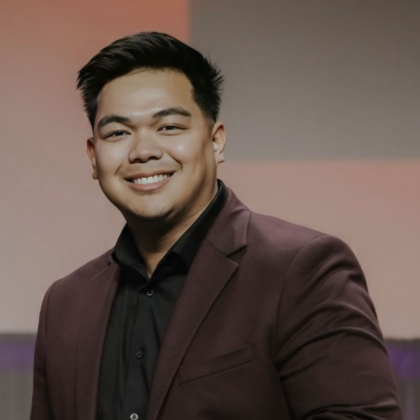 Ian Alberto, Associate